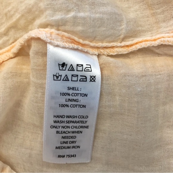 Vintage Boho Floral Festival Beige Casual Sleeveless Top with tassel. - Picture 8 of 11